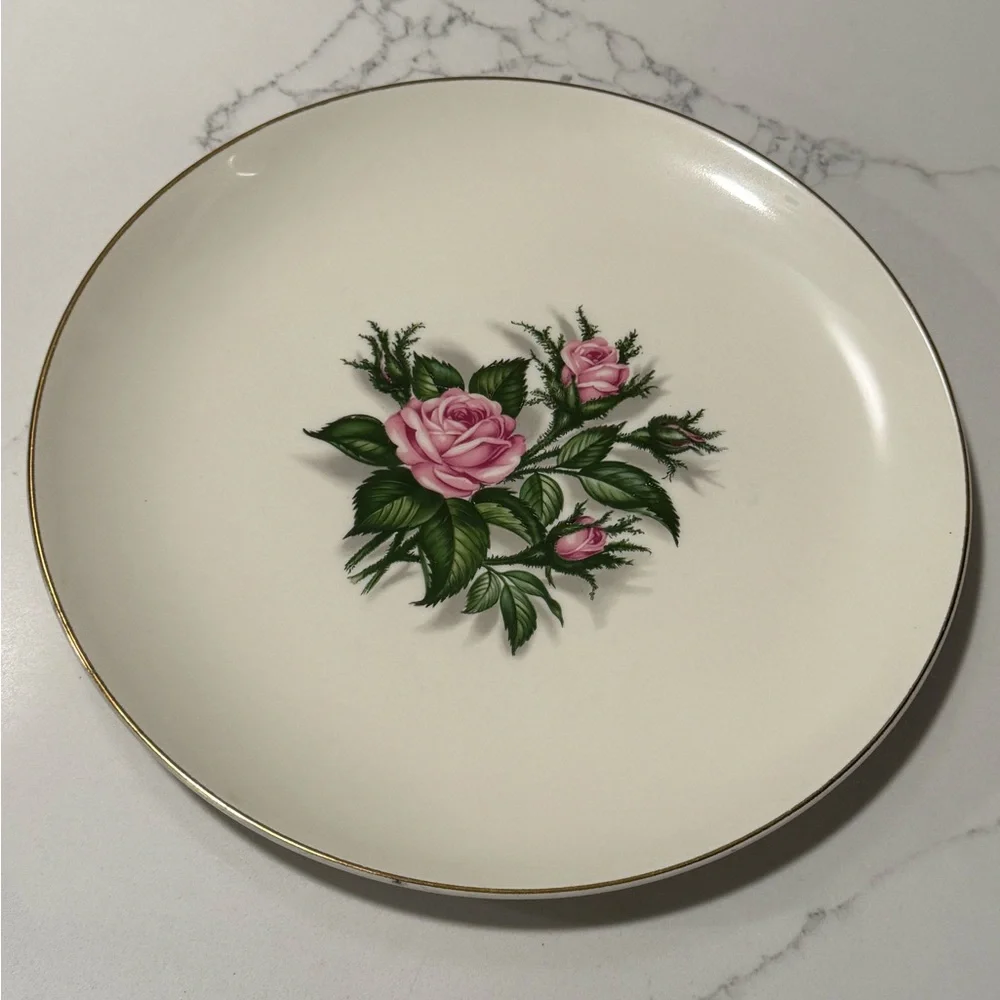Set of four Royal China 22k Gold Minerve Rose 10” plates